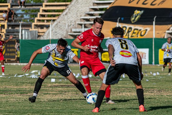 Aumenta tu Elasticidad en Karate: Claves Imperdibles para un Desempeño Excepcional